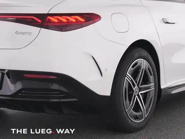 Mercedes-Benz EQE 350