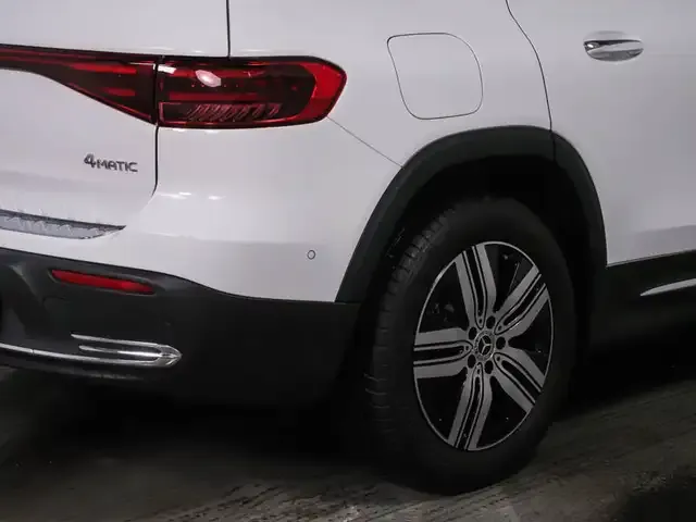 Mercedes-Benz EQB 350