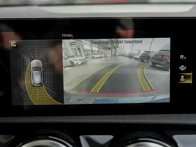 Mercedes-Benz A 35 AMG