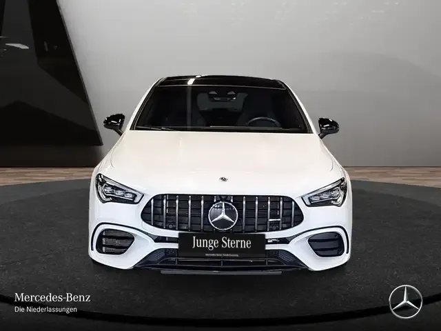 Mercedes-Benz CLA 45 AMG