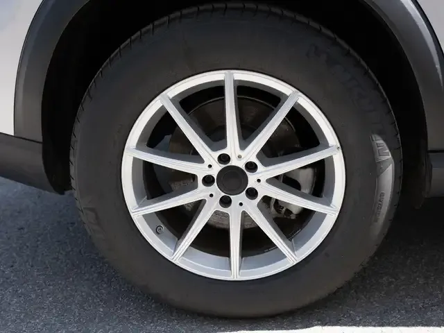 Mercedes-Benz GLE 400