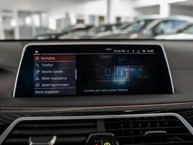 BMW 750