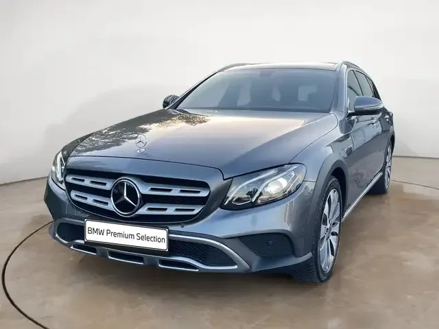 Mercedes-Benz E 400