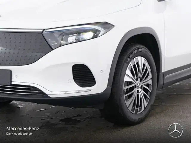 Mercedes-Benz EQA 300