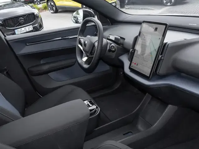 Volvo EX30
