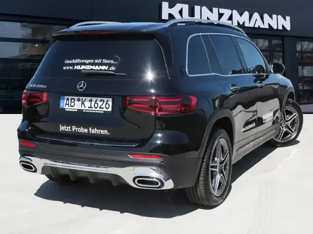 Mercedes-Benz GLB 200