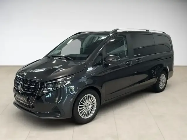 Mercedes-Benz V 220