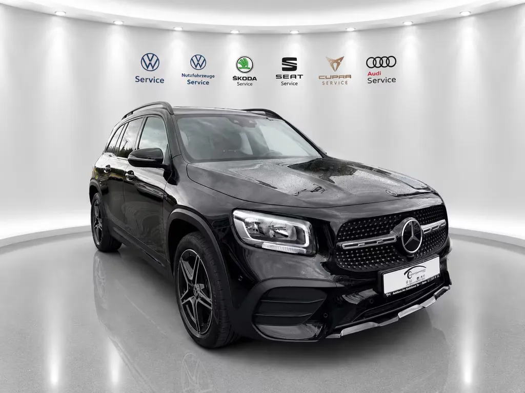 Mercedes-Benz GLB 200