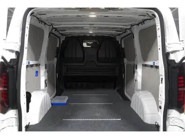 Volkswagen T7 Transporter