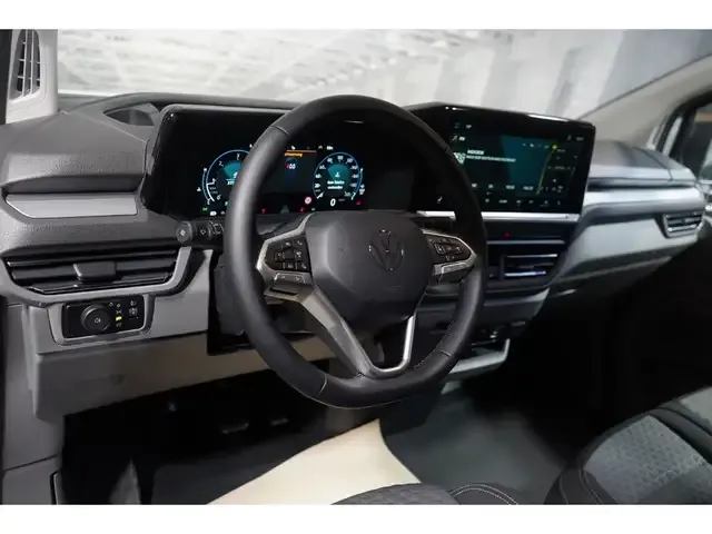 Volkswagen T7 Transporter