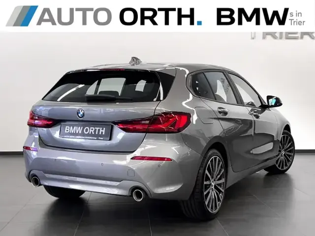 BMW 120