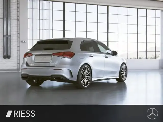 Mercedes-Benz A 250