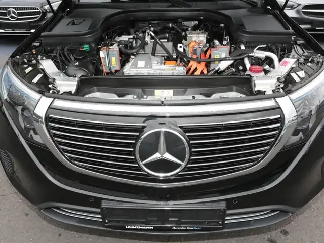 Mercedes-Benz EQC 400