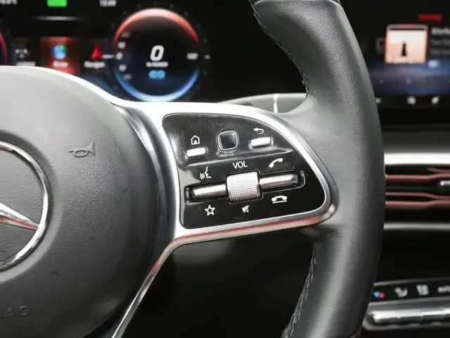 Mercedes-Benz EQC 400