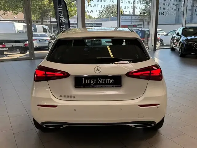 Mercedes-Benz A 250