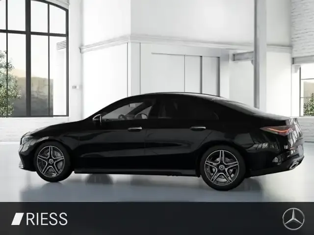 Mercedes-Benz CLA 200