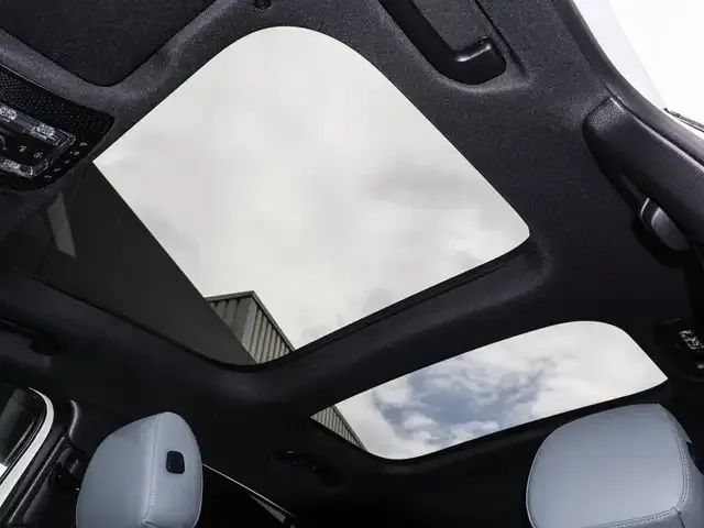 Mercedes-Benz EQA 300