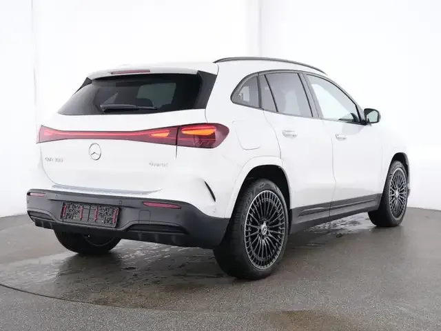 Mercedes-Benz EQA 300
