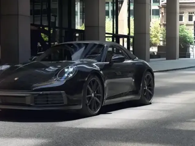 Porsche 992