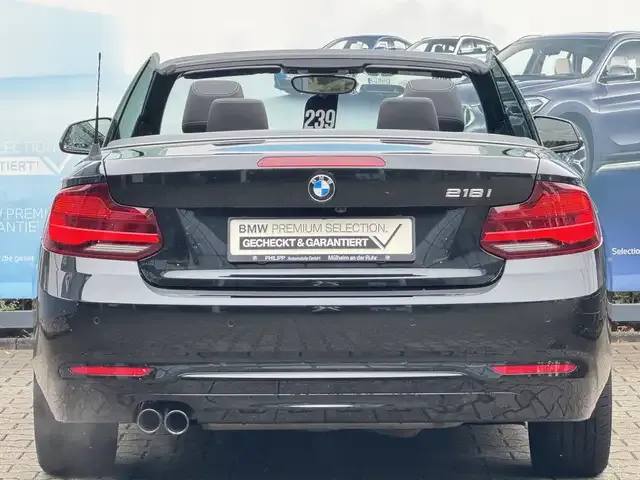 BMW 218