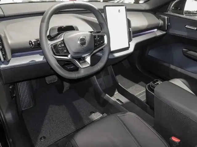 Volvo EX30