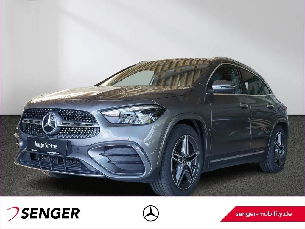 Mercedes-Benz GLA 200