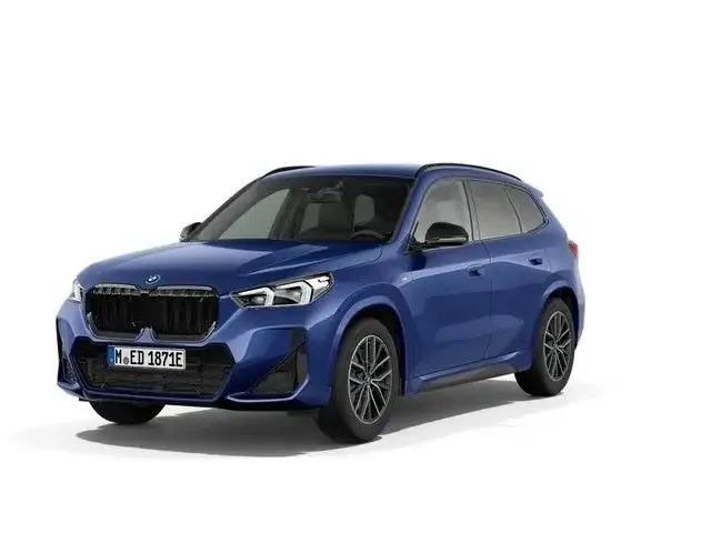 BMW iX1