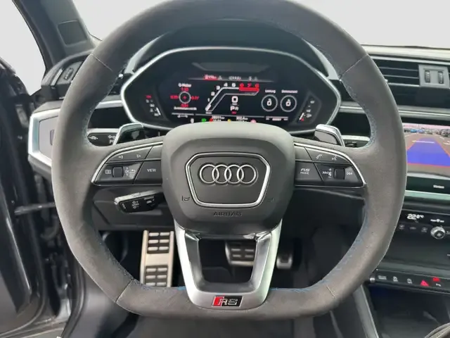 Audi RS Q3