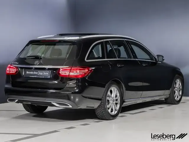 Mercedes-Benz C 220