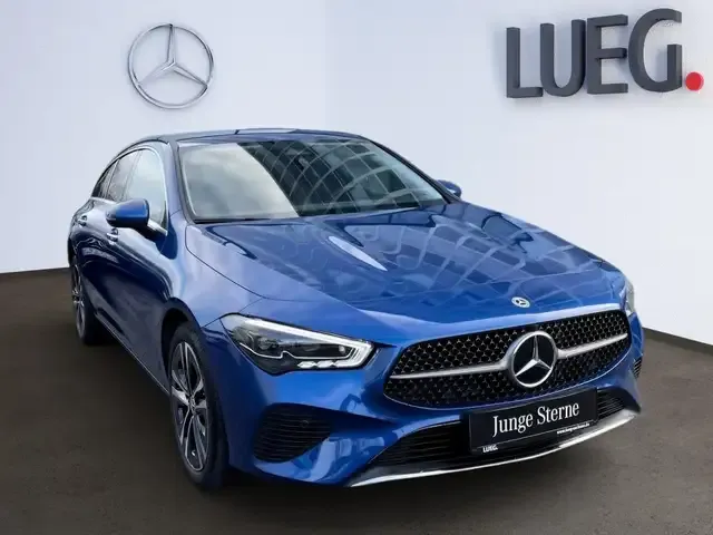 Mercedes-Benz CLA 180