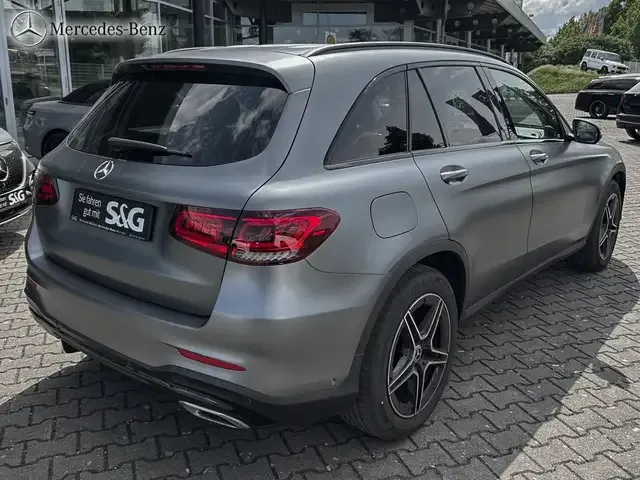 Mercedes-Benz GLC 300