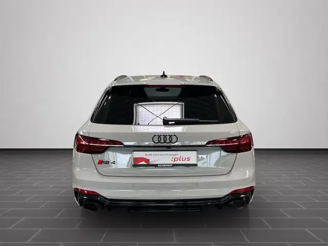 Audi RS4