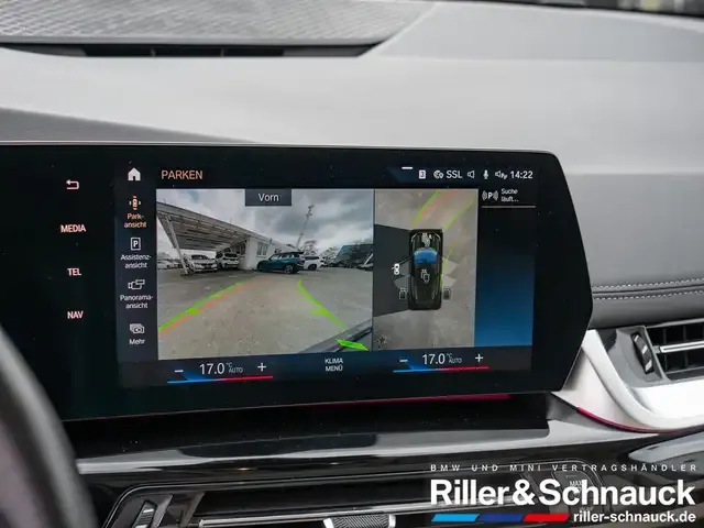 BMW 220