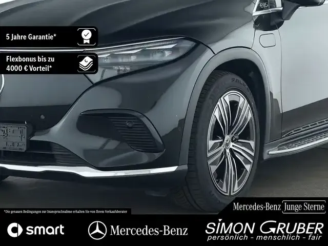 Mercedes-Benz EQS SUV