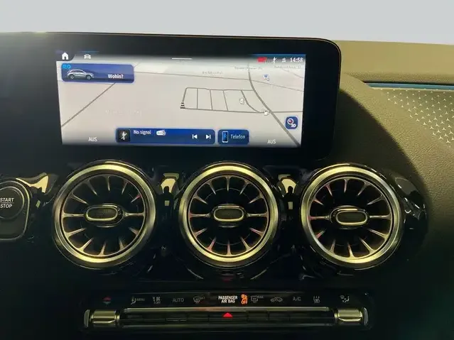 Mercedes-Benz EQA 300