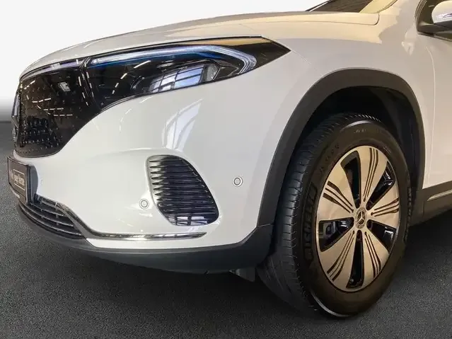 Mercedes-Benz EQA 300