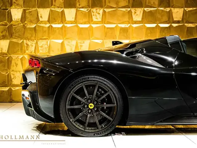Ferrari SF90 Spider