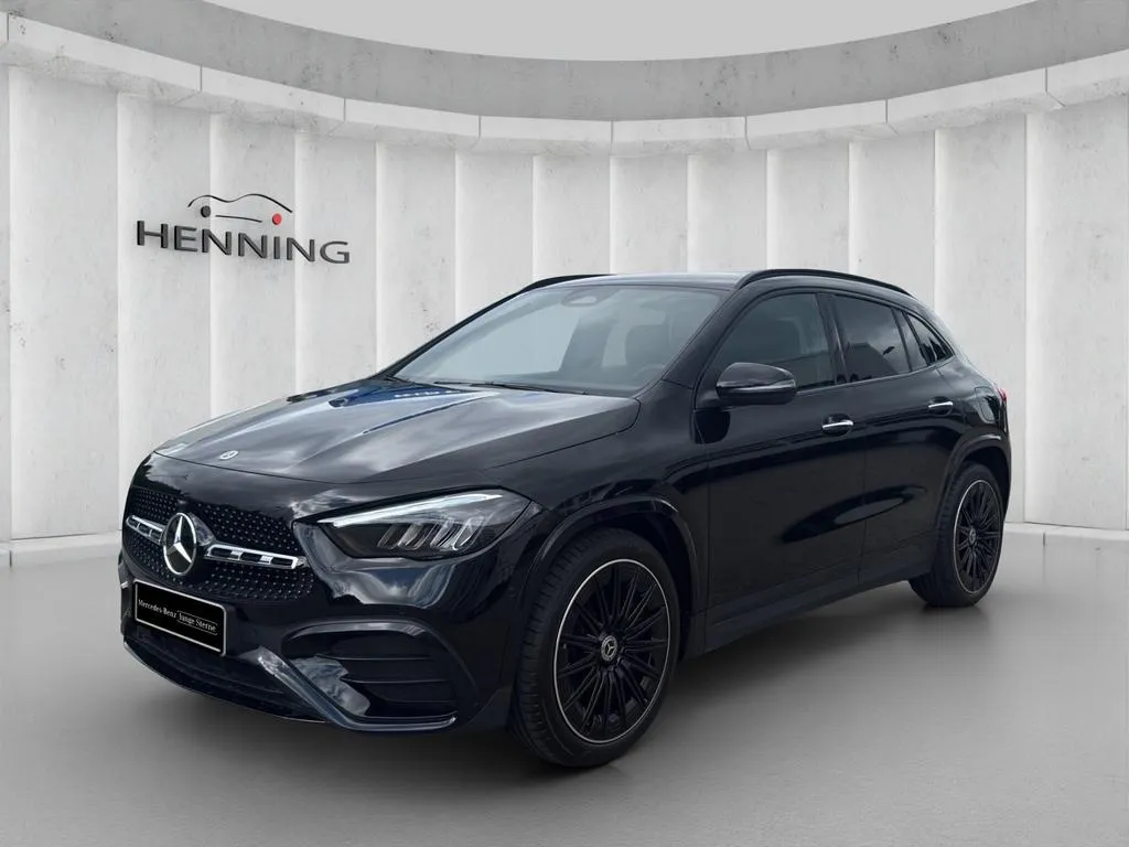 Mercedes-Benz GLA 200