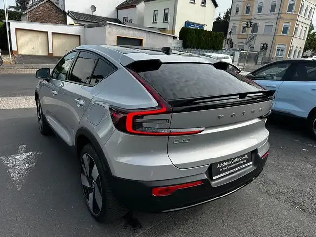Volvo C40