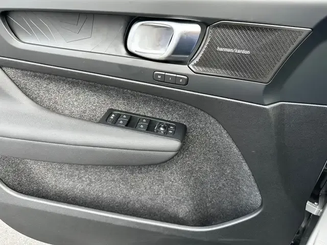 Volvo C40