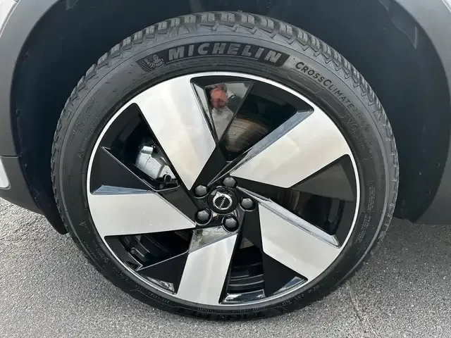 Volvo C40