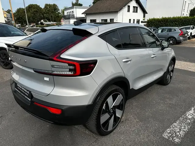 Volvo C40