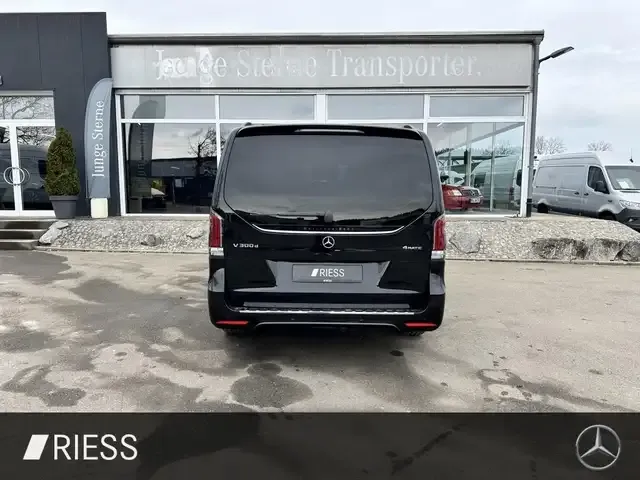 Mercedes-Benz V 300