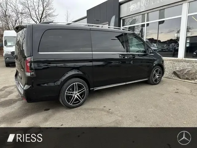 Mercedes-Benz V 300