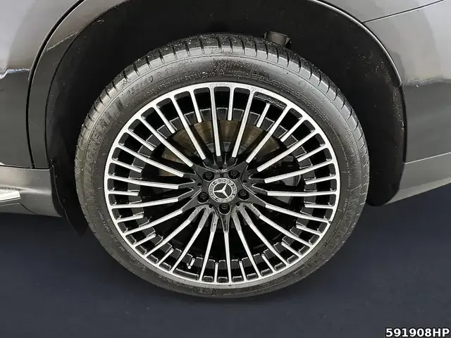 Mercedes-Benz EQC 400