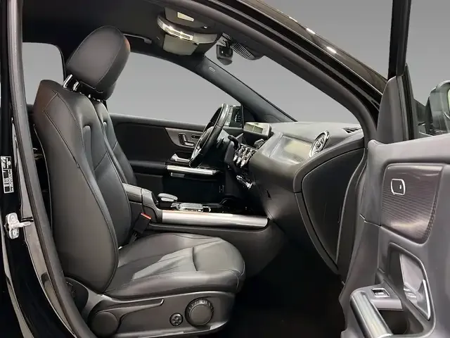 Mercedes-Benz EQA 250