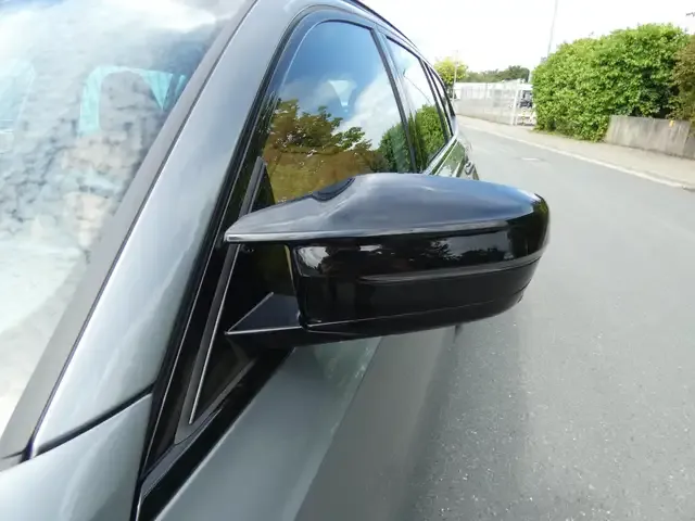 BMW 340