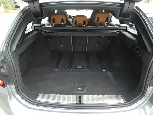 BMW 340