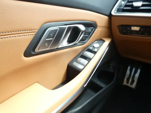 BMW 340