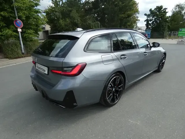 BMW 340